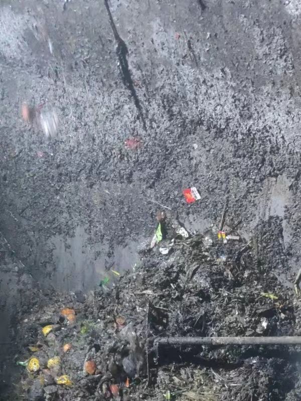 仁兴镇污水池清理